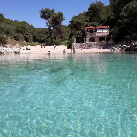 Cannela Oasis Apartman *